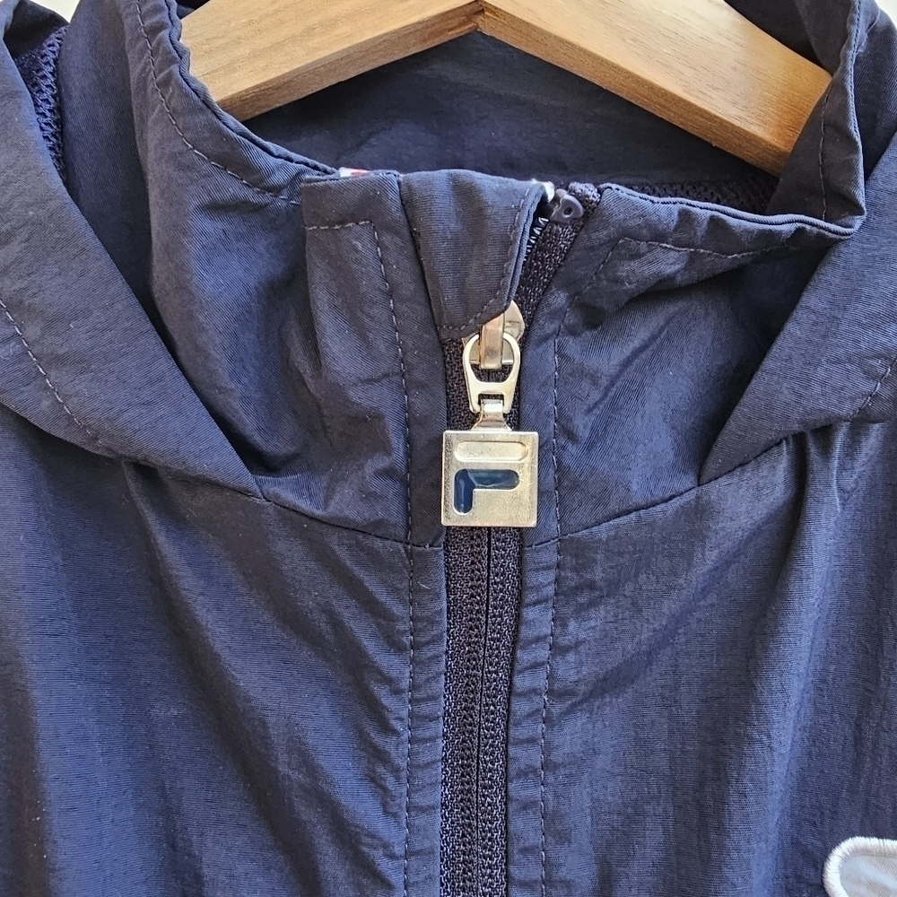 Fila Light-weight Zip-front Jacket with Hood, Fila Logo on Front, Size Medium - Picture 5 of 11